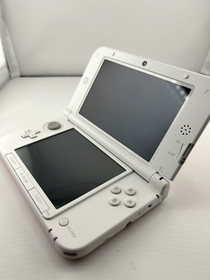 [S-rank] Nintendo 3DS LL XL console White with Charger/Stylus   Region is Japan