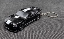 1:64 diecast MODEL ford mustang shelby GT500 KEYRING Keychain GREAT GIFTS.