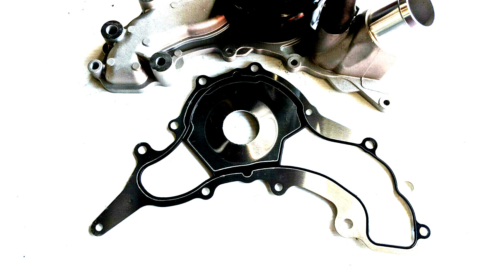 ECP Maserati QUATTROPORTE 2014 on 3.0 V6 WATER PUMP AND GASKET 297912 299667 NEW