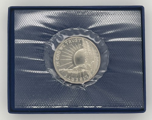 1986-D LIBERTY HALF DOLLAR STATUE OF LIBERTY COIN COMMEMORATIVE 50c Box COA - Picture 2 of 8