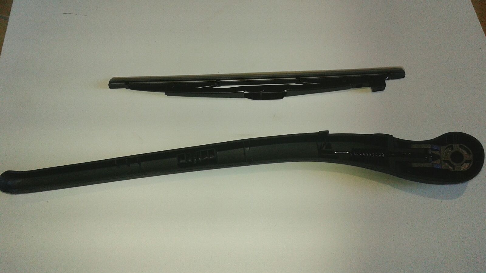 BMW 3 E46 Touring Rear Window Wiper Arm 61628220830 OEM for sale  