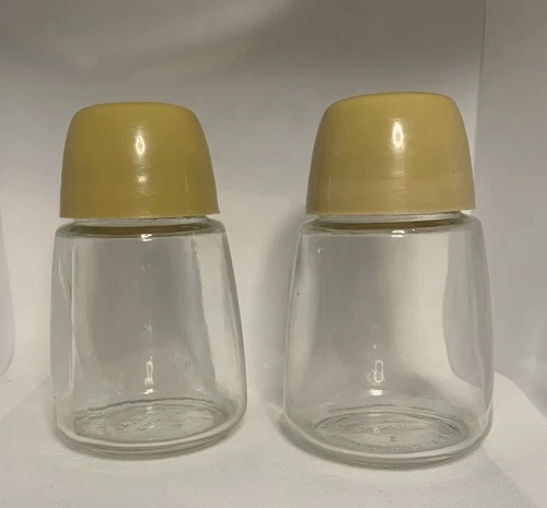 Vintage Federal Salt & Pepper Shakers Harvest Gold Yellow Tops