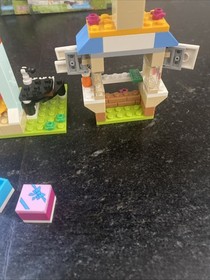 Lot Of 5 Lego Friends Sets Lego 41098, Lego 41029, Lego 30396, Lego 41110