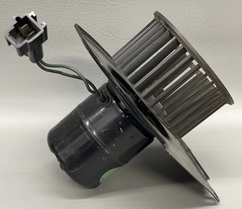 Plymouth Horizon Dodge Omni 1978-1989 calentador soplador motor sin aire acondicionado OEM Foto 3 de 4