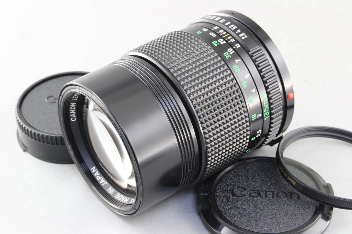 Canon Canon New FD 135mm F2.8 initial defect free return receipt possible