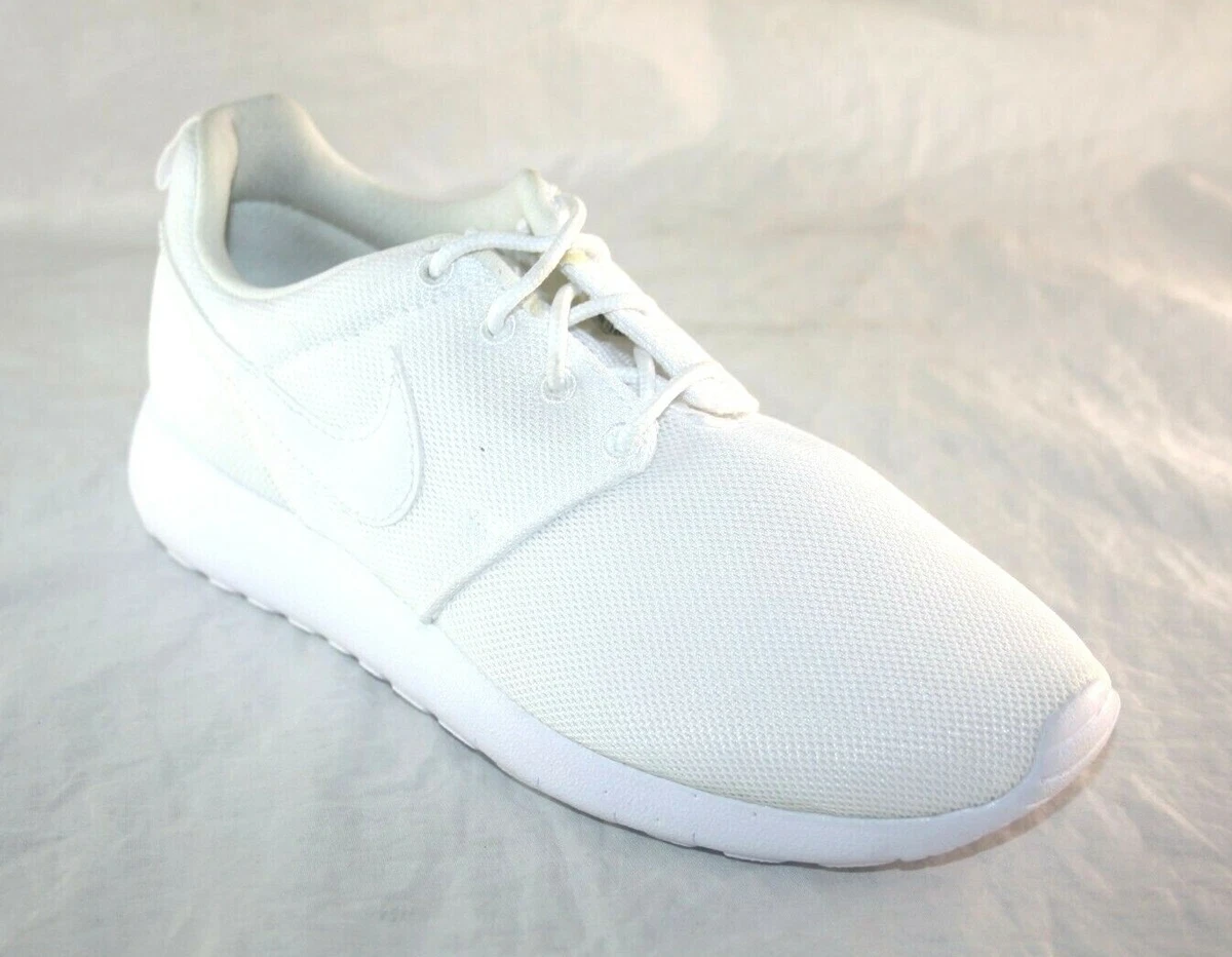 White nike roshe best sale kids