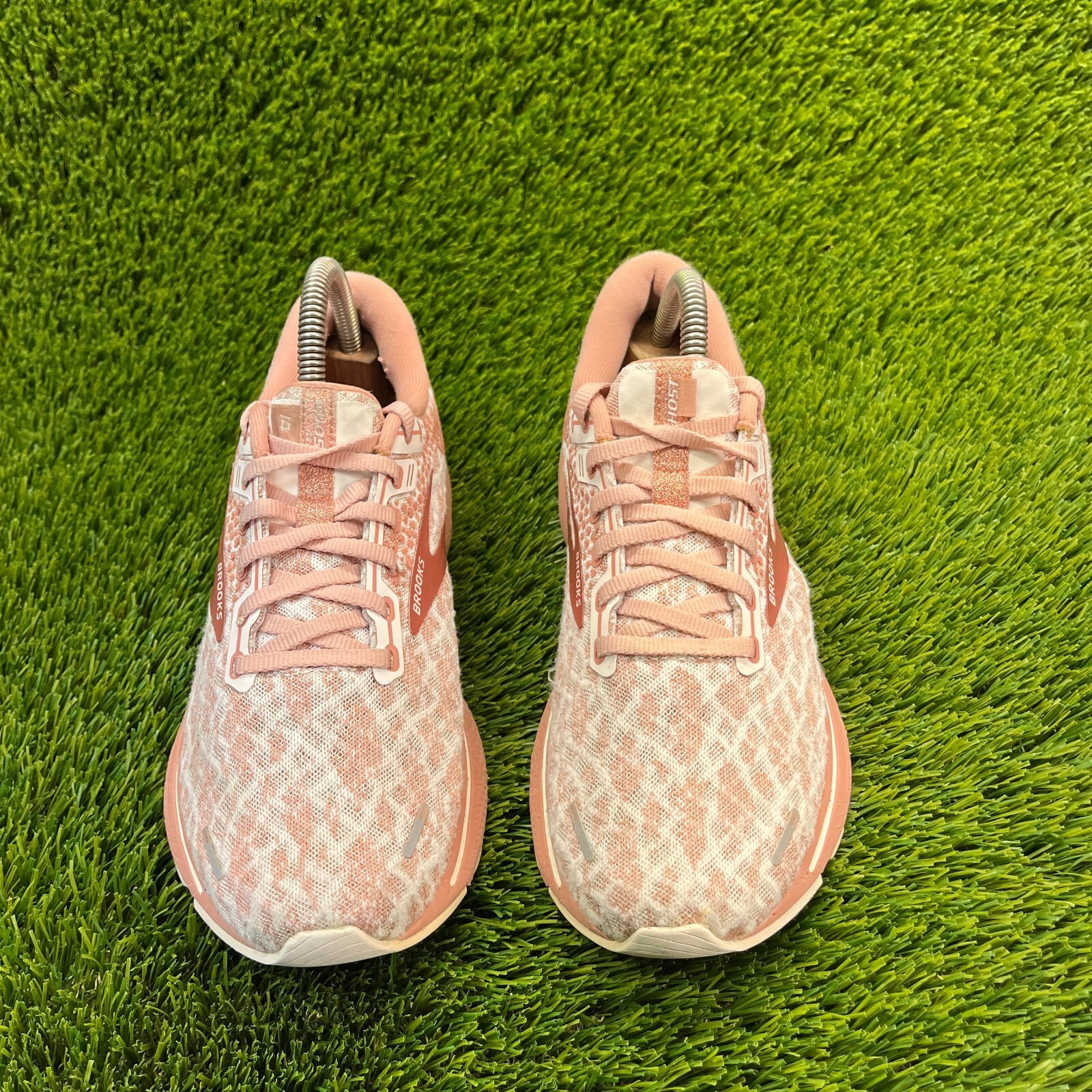 Brooks Ghost 14 Womens Size 8 Pink Athletic Running Shoes Sneakers