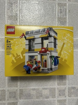 LEGO 40305 Microscale LEGO Brand Store - NEW - SEALED - RETIRED