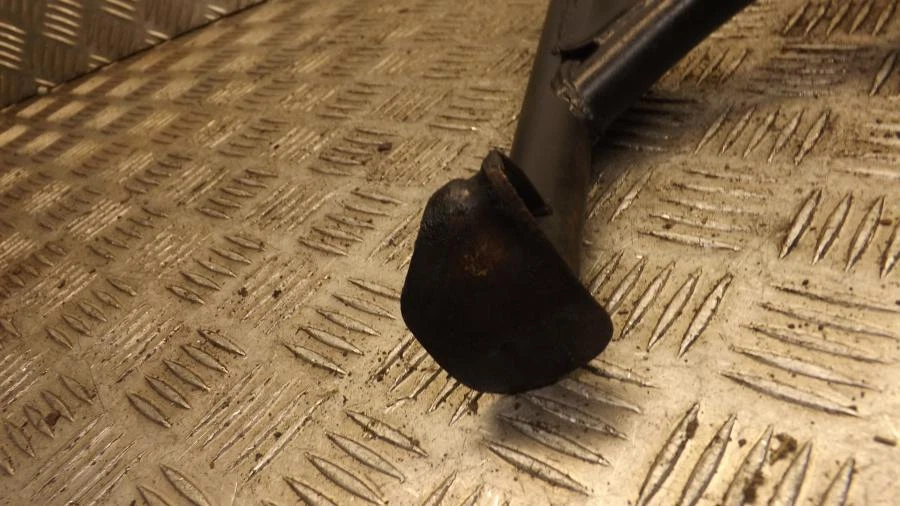 Honda VT500C Shadow 1986 Main Centre Stand  - Image 4 of 4