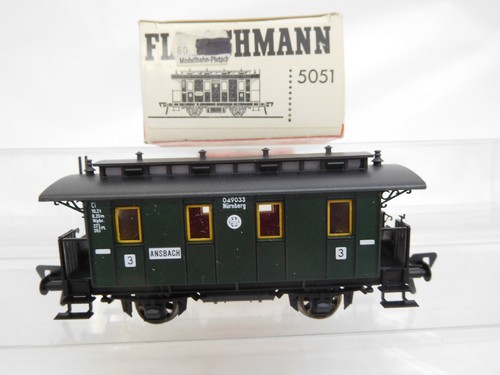 eso-08971	Fleischmann 5051 H0 Personenwagen DRG 049033 3.Kl. Nürnberg | Zustand: Gebraucht