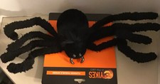 NEW Halloween Decoration Outdoor Hairy Flocked Black Spider Poseable 30" 2.5'