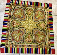 Lightweight Wool Scarf