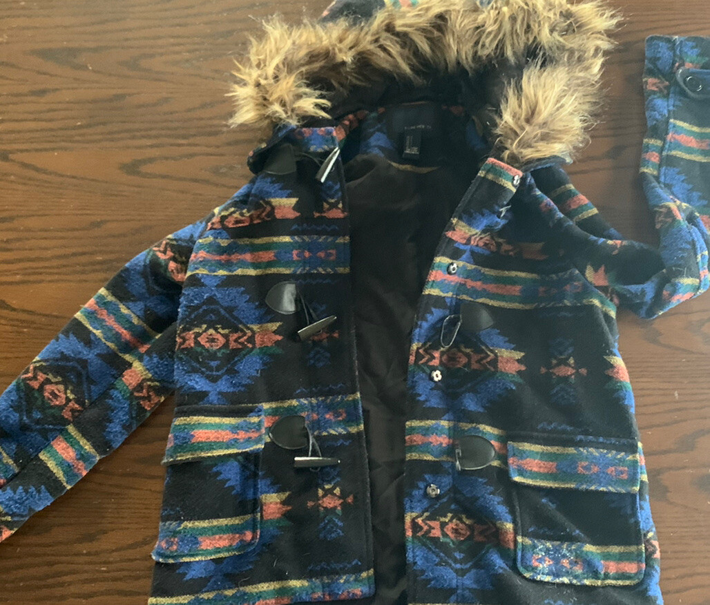 Forever 21 Women's Size S Aztec Print Jacket Toggle Buttons Faux