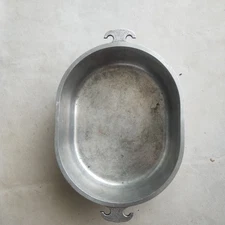 Guardian Service Cookware Hammered Aluminum Oval Roaster / Platter