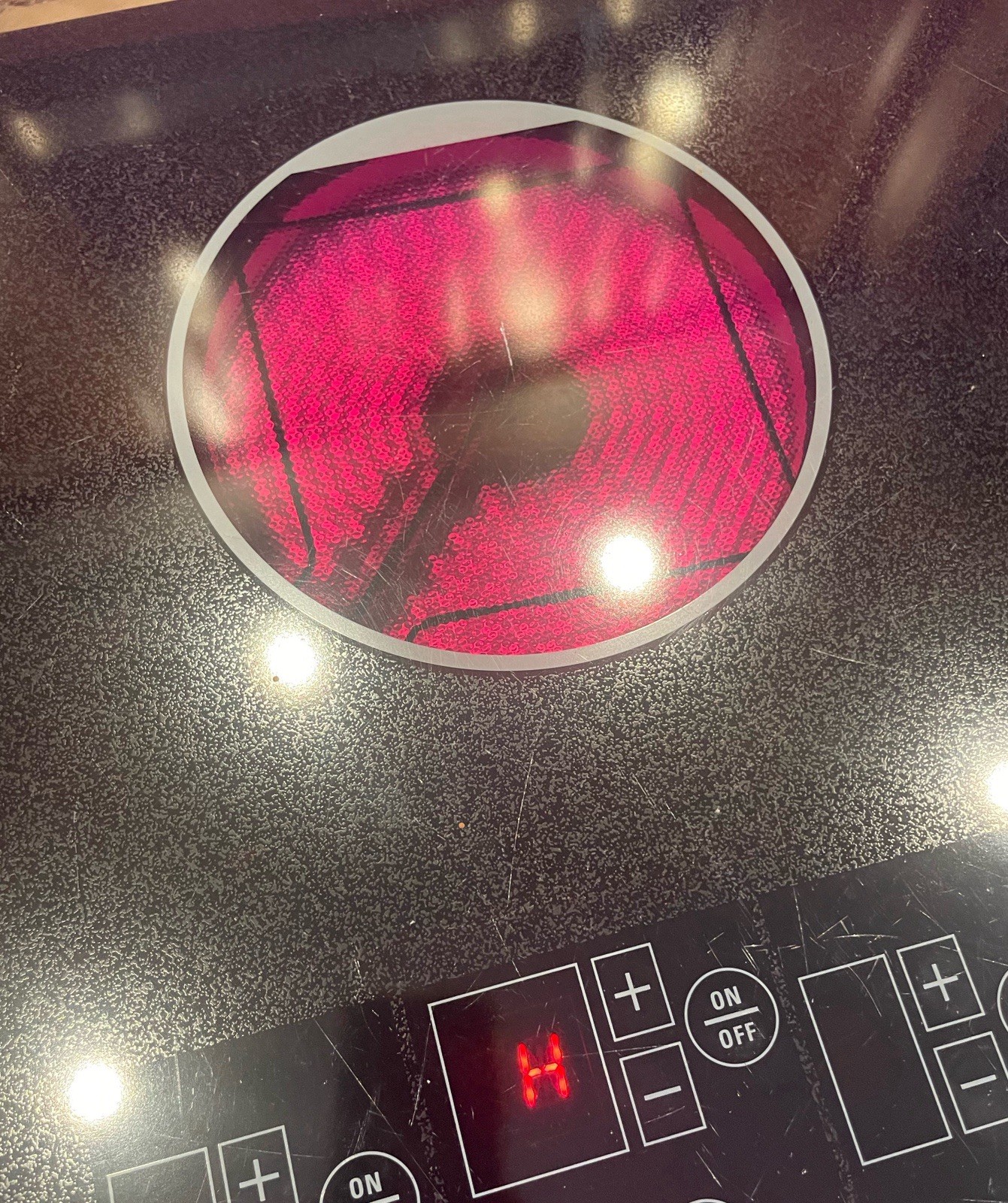 WB30T10067 GE Monogram Center Radiant Element Assembly Surface Burner 1500W, OEM