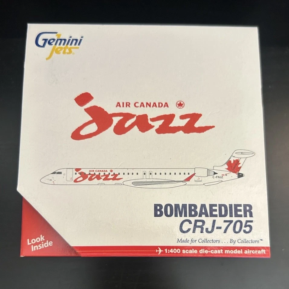 GeminiJets 1:400 Air Canada Jazz Bombardier CRJ-705 C-FNJZ GJACA727 Scale Model - Image 4 of 4