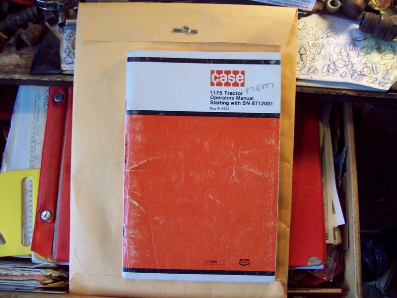 Case 1175 Tractor Operators Manual Rac 9-4432  Starting with 8712001