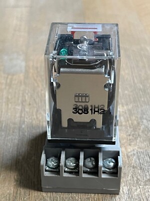 2 Relè Omron 24V 8 Pin – Componenti Elettronici Nuovi, Per Automazione