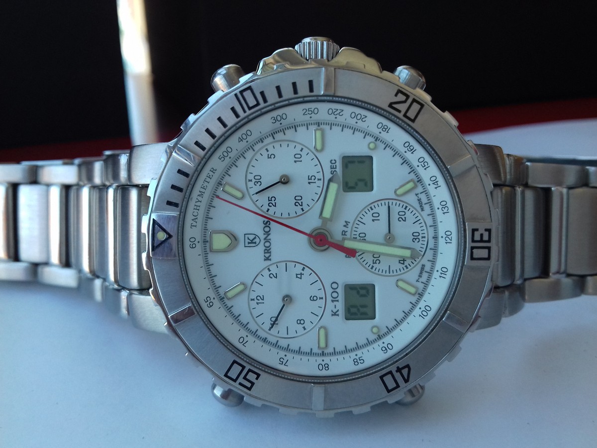 Montre Chronographe Exactus Vintage - Collection Saphir, Référence 01908 - Homme, Suisse, Années 1990