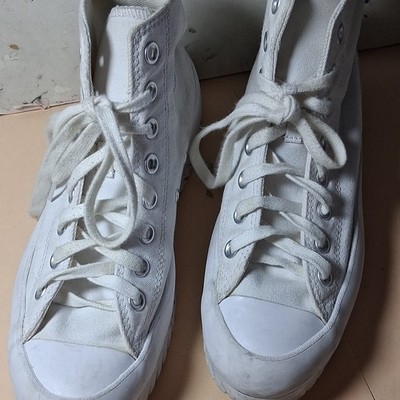 Converse Chuck Taylor All Star White Men's Athletic Sneakers High Top Lace Up