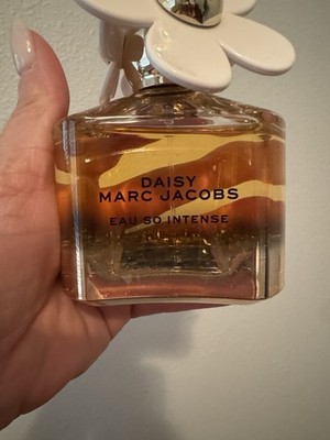 Marc Jacobs Daisy Eau So Intense Eau de Parfum Spray 3.3 fl oz MPN 1181
