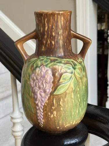 1933 Roseville Wisteria Handled Vase #638-9 Mint Condition