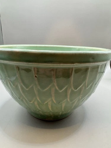 McCoy Signed Pottery Green Fish Scale Pattern Vintage 6" Bowl 1940s