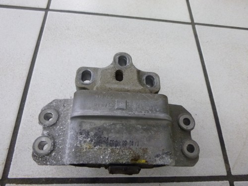 VW Golf V 1K 2.0 TDI Getriebelager  Motorhalter Halter Motorlager   1K0199555Q