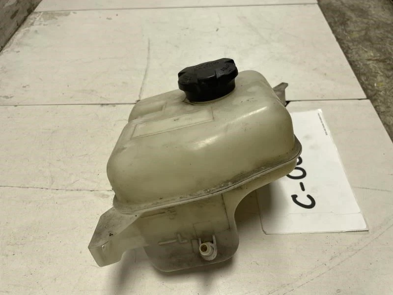 KIA OPTIMA 2010 motor Coolandt tanque de expansión OEM  Foto 2 de 4