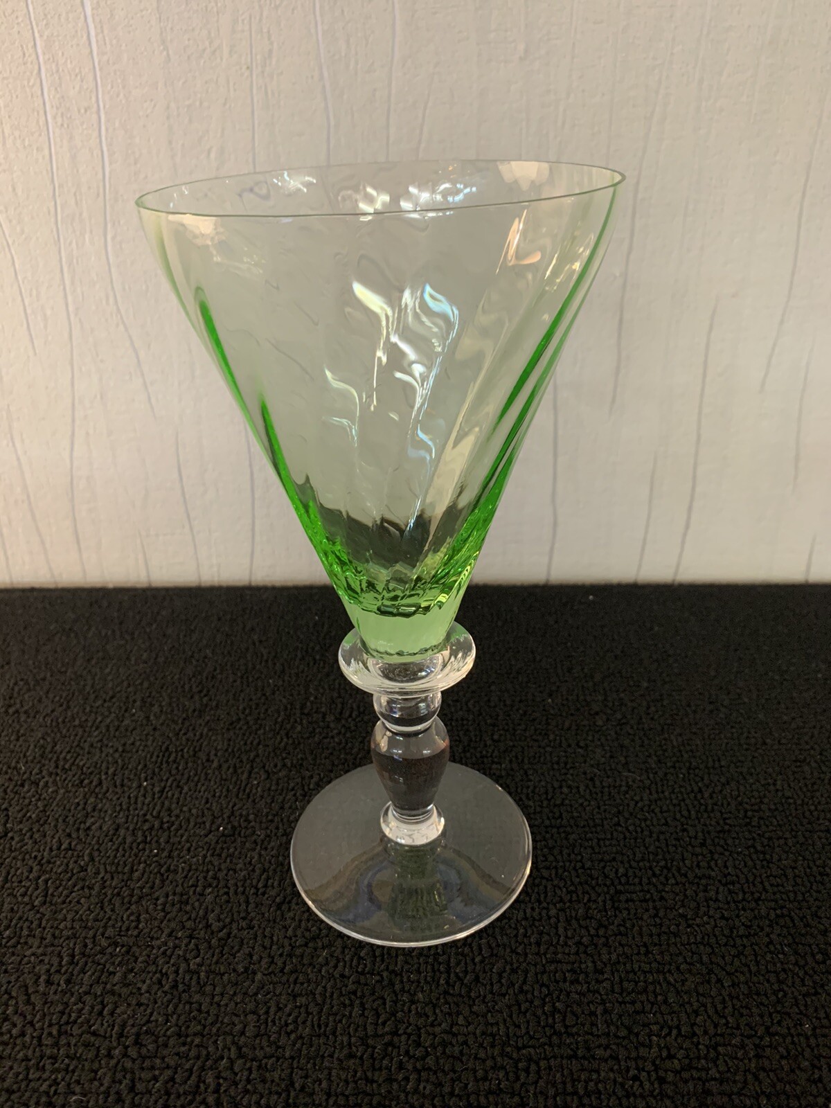 Vaso Cáliz Verde Claro De Cristal De Portieux