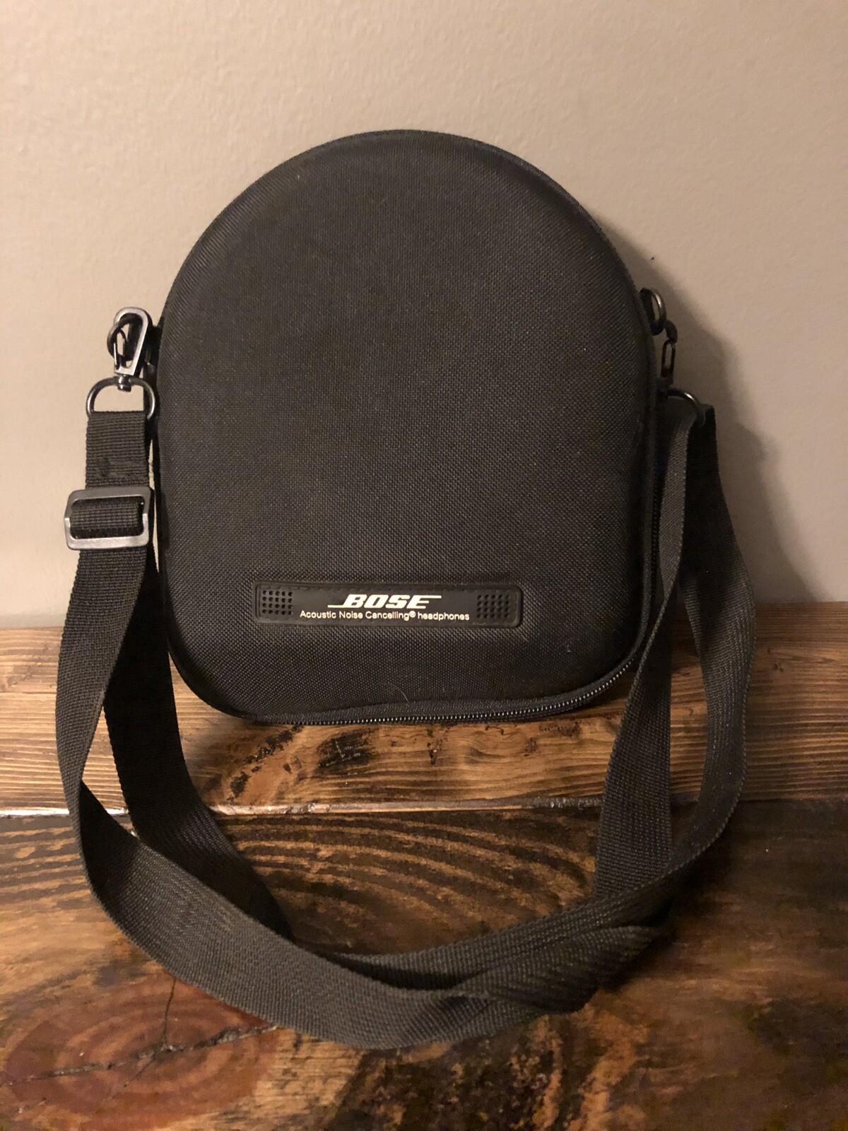 Bose Noise Cancelling Headphone Protective Empty Case-image