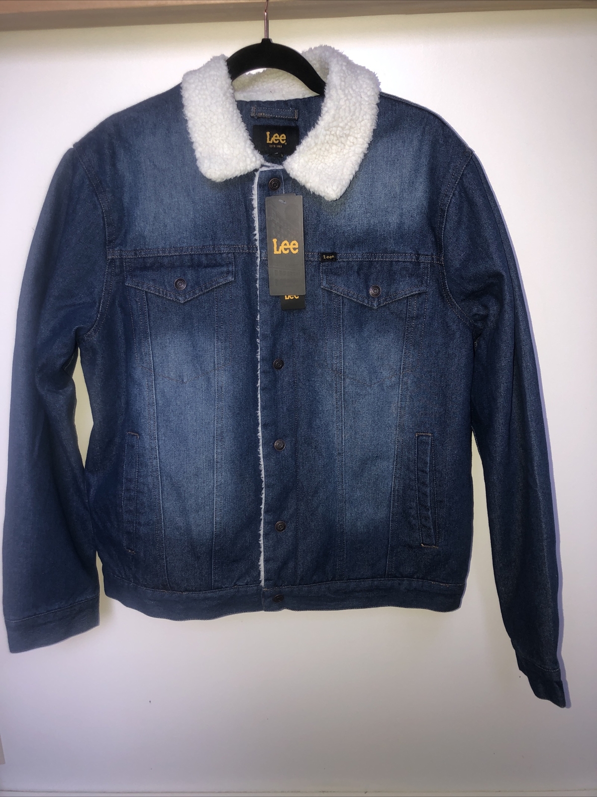 Lee Men's Denim FAUX Sherpa Lined Jacket TRUCKER  Medium Wash SZ MEDIUM