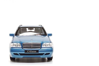 Norev 1:18 Mercedes-Benz C-Klasse T-Modell (W202) in Aquamarine