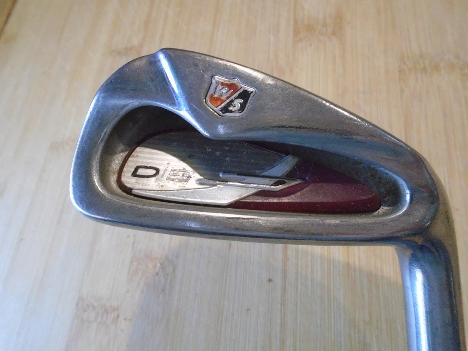 PRE~LOVED WILSON STAFF Di9 GOLF CLUB ~ 6 IRON ~ GRAPHITE SHAFT  - Image 3 of 4