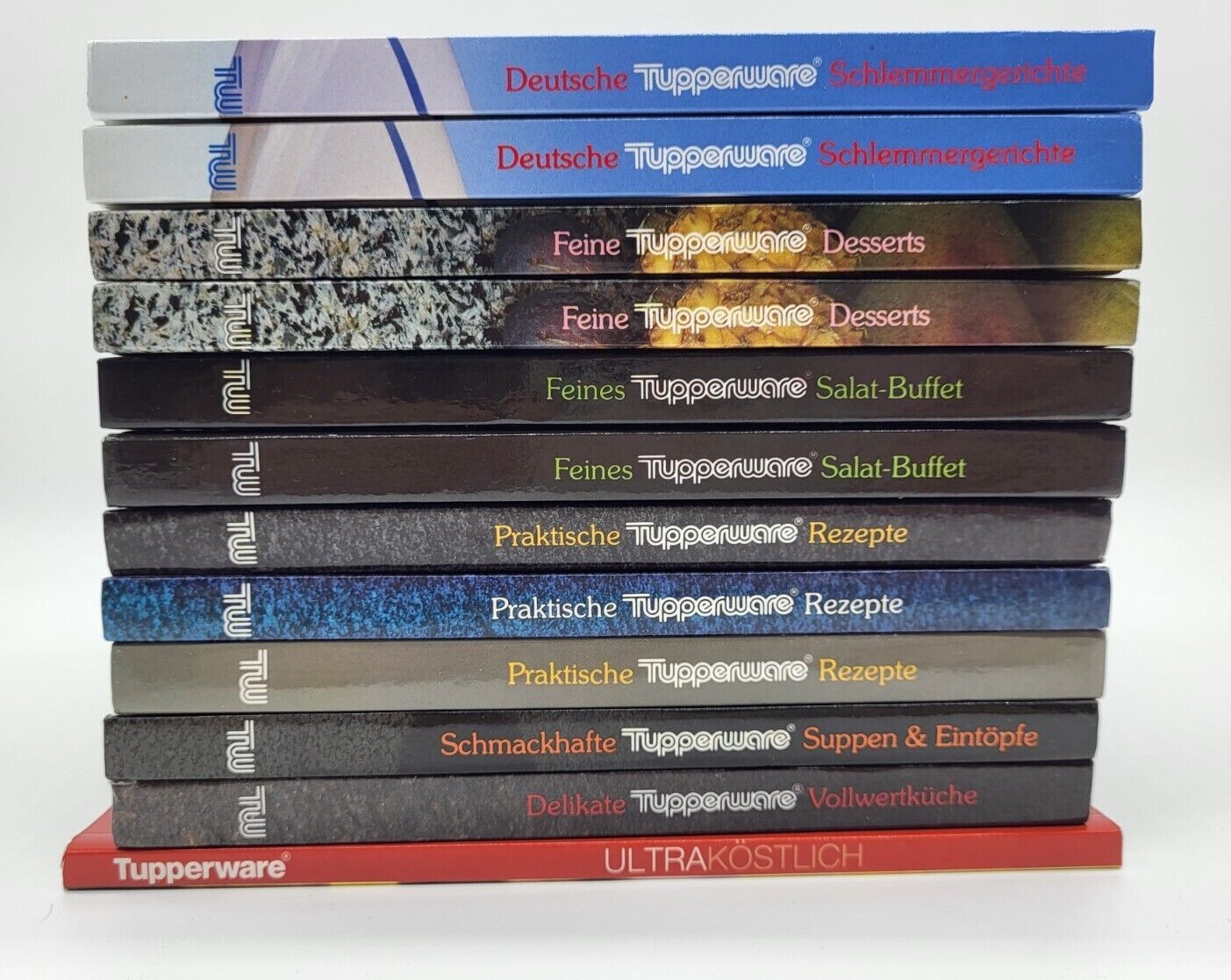 Auswahl Tupperware Kochbücher, u. a. Schlemmergerichte, Salat-Buffet, Dessert