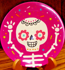 Child's 9" Plate Plastic HALLOWEEN Purple White Skeleton Skull Bones Decor  799