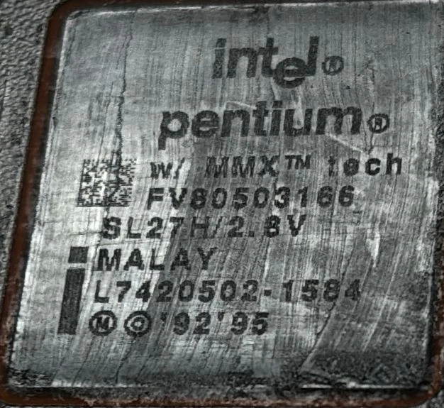 CPU Intel Pentium MMX 166Mhz FV80503166 SL27H Socket 7 - Immagine 3 di 3
