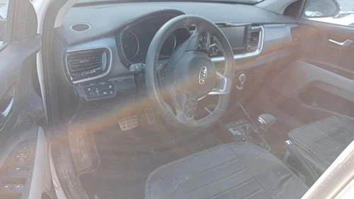 85910H8400 Bandeja Trasera para KIA STONIC (YBCUV) Black Edition 2019 7258575 - Imagen 7 de 9