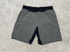Lululemon T.H.E. Linerless Short 9" Inch Shorts Gray  Black - XL