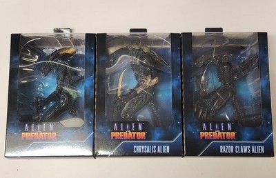 Alien vs Predator Neca Action Figures Razor Claws Chrysalis Arachnoid Set of 3