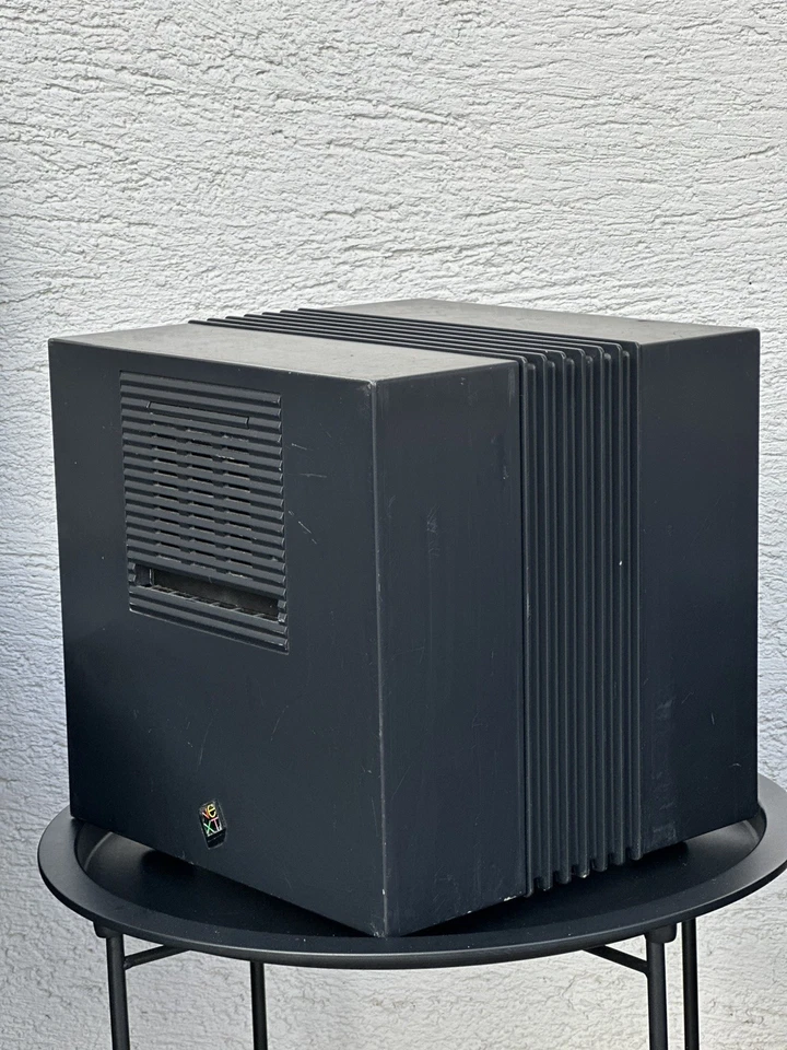 NEXT Cube Computer Rare Steve Jobs *WORKING* - Bild 2 von 4