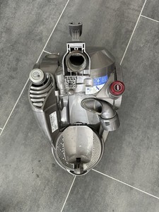 Dyson DC19 Staubsauger – Grundgerät  – Ersatzteilspender