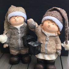 XL 40 2x Dekorative Winterfiguren Junge Mädchen Laterne Skulptur Dekoration