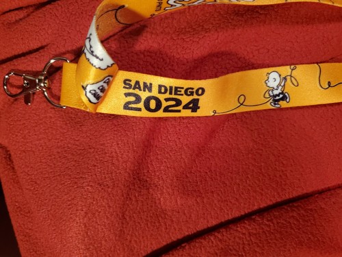 SDCC 2024 PEANUTS Snoopy LANYARD Exclusive SAN DIEGO COMIC CON New Sold Out! - Picture 4 of 4