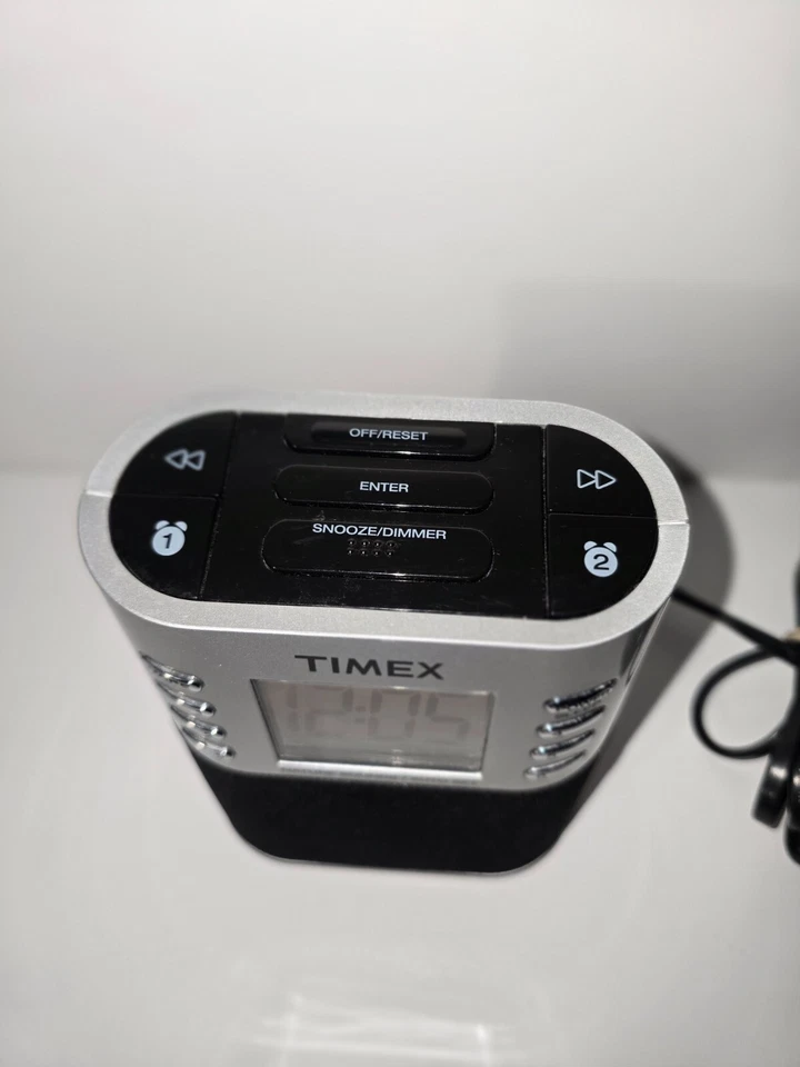 Genuine Timex (TESTED WORKS)(T308S) AM/FM Clock Radio With Nature Sounds - Image 4 of 4