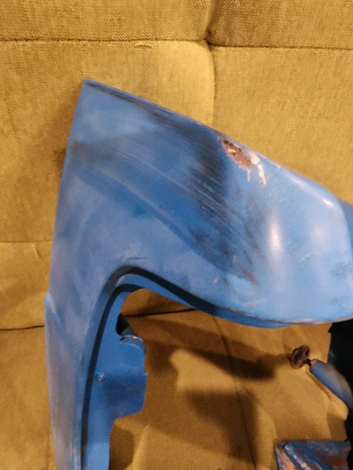 1988-1991 Ford LTD Crown Victoria Driver Left Tail Light Housing Taillight OEM - Image 4 of 4