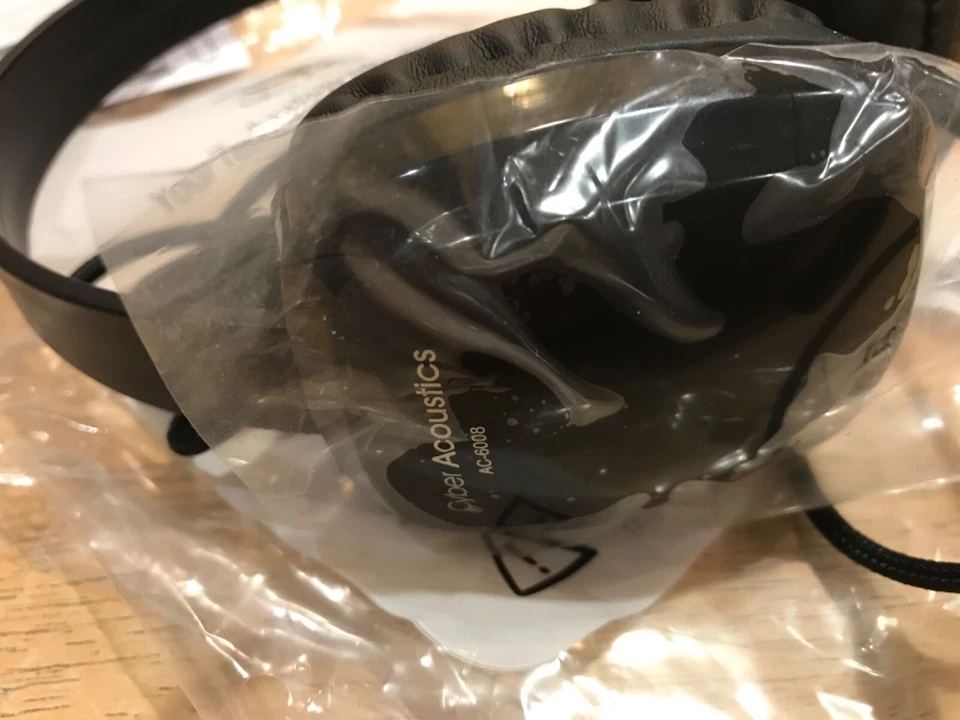 Bonitos Auriculares Cyber Acoustics Baratos, Auriculares AC-6008, Combo K12, ¡Nuevos! Foto 2 de 4