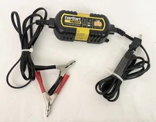 EverStart MAXX 3 Amp 6V/12V Automotive Battery Charger BC3E