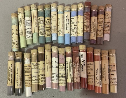 VTG Porcelain China Powder Paints Corked Glass Vials 30 Assorted Colors Lot 5