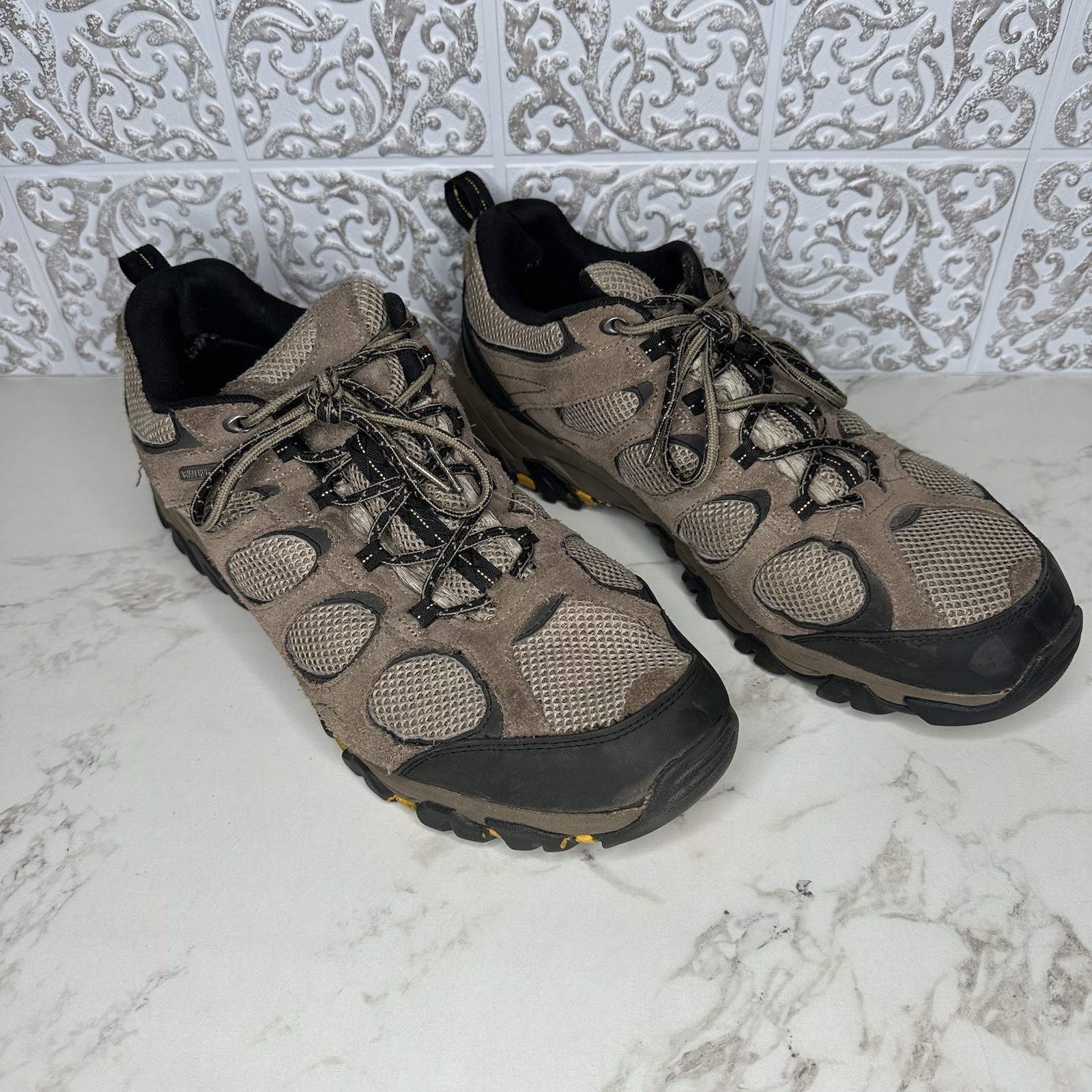 Scarpe da trekking Merrell uomo noce moab vent etichetta indossate taglia sconosciuta maggio 14